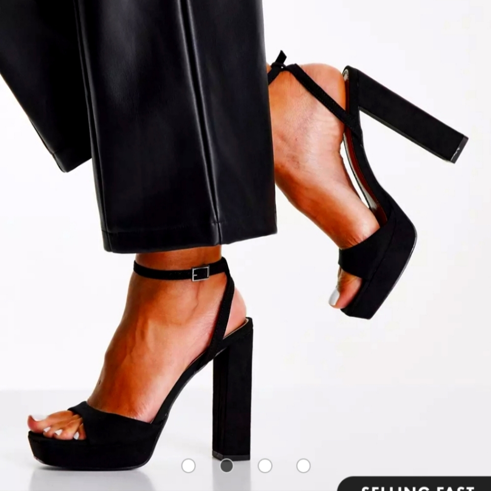 Shoes platform heel